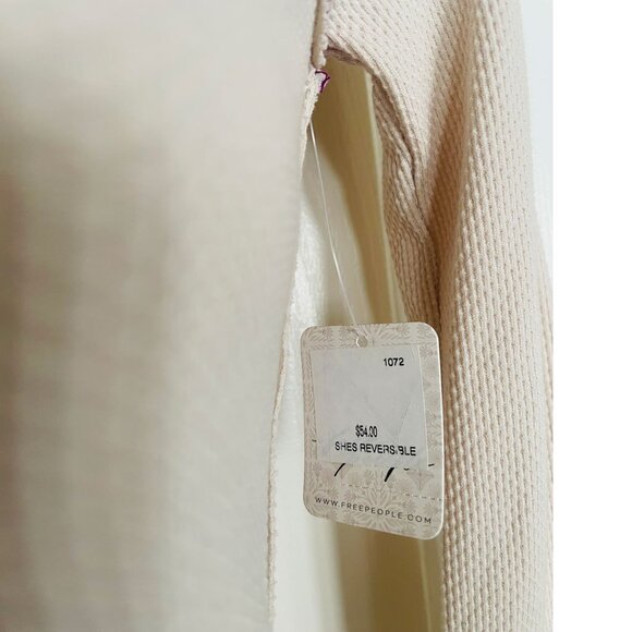 FREE PEOPLE SHE'S REVERSIBLE CUFF w/ CONTRASTING PATTERN Long Sleeve - Picture 7 of 8
